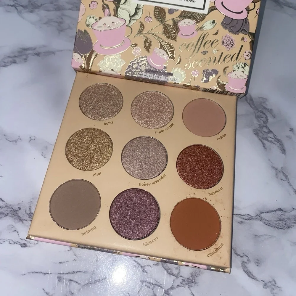 Winky Lux Latte Kitten Eyeshadow Palette 9 Shades Coffee Scented NIB